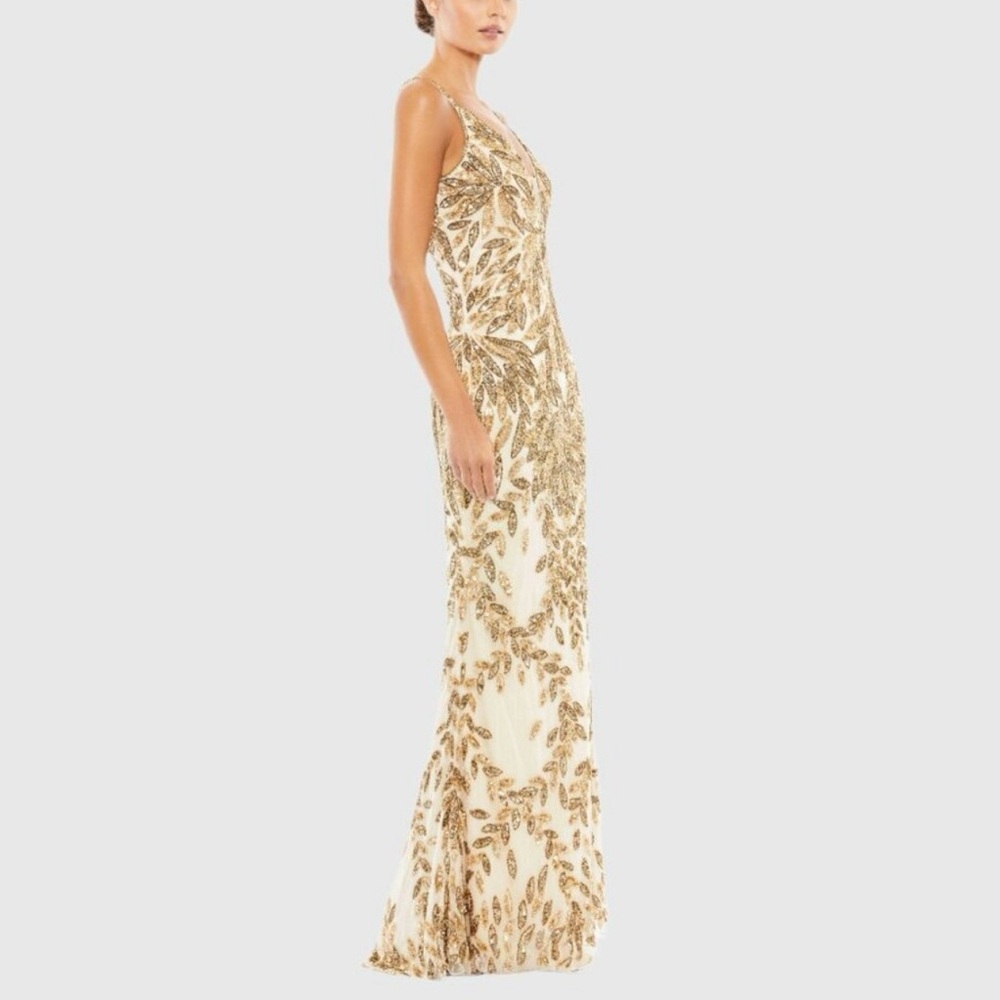 NWT Mac Duggal Embellished Leaf Evening Gown 8 Nude Gold #8259